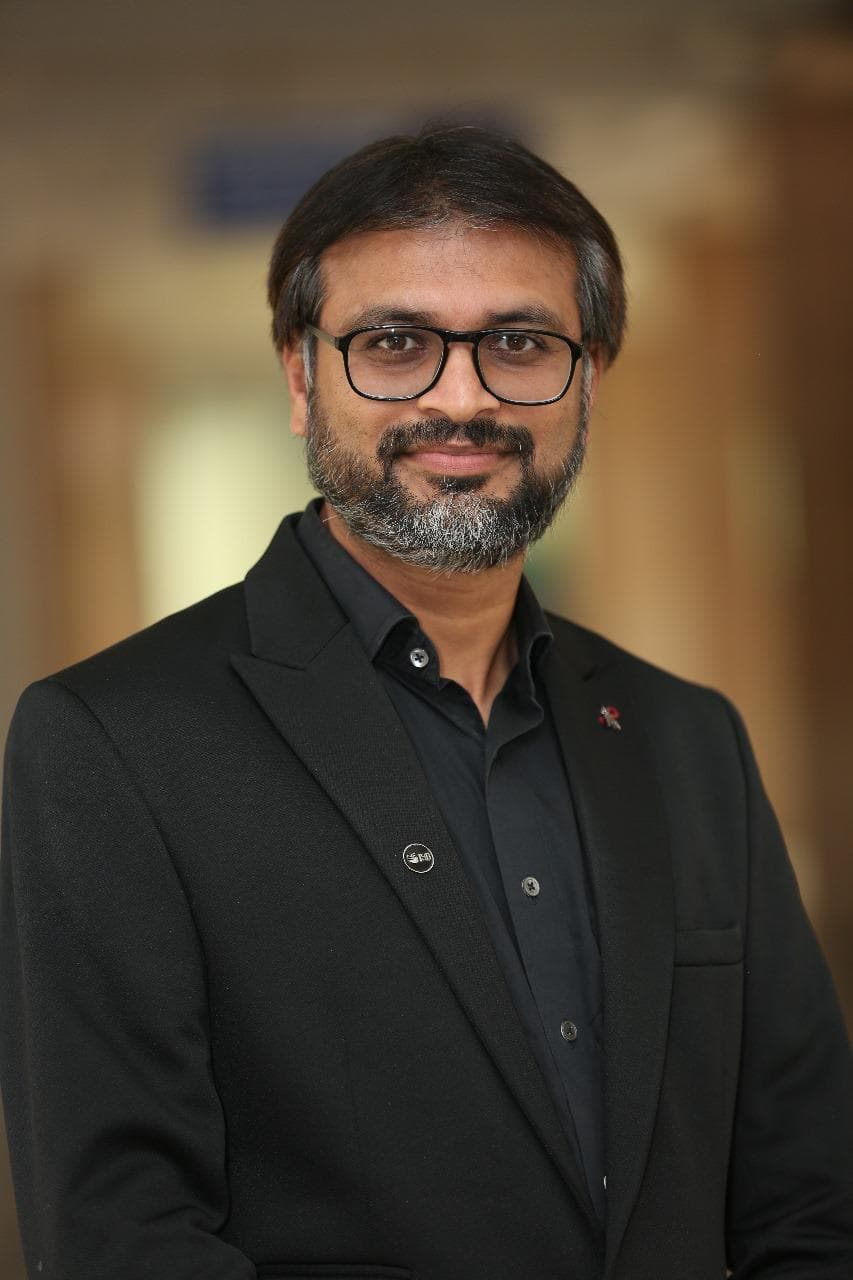 RAGHURAMIREDDY VENNAPUSA